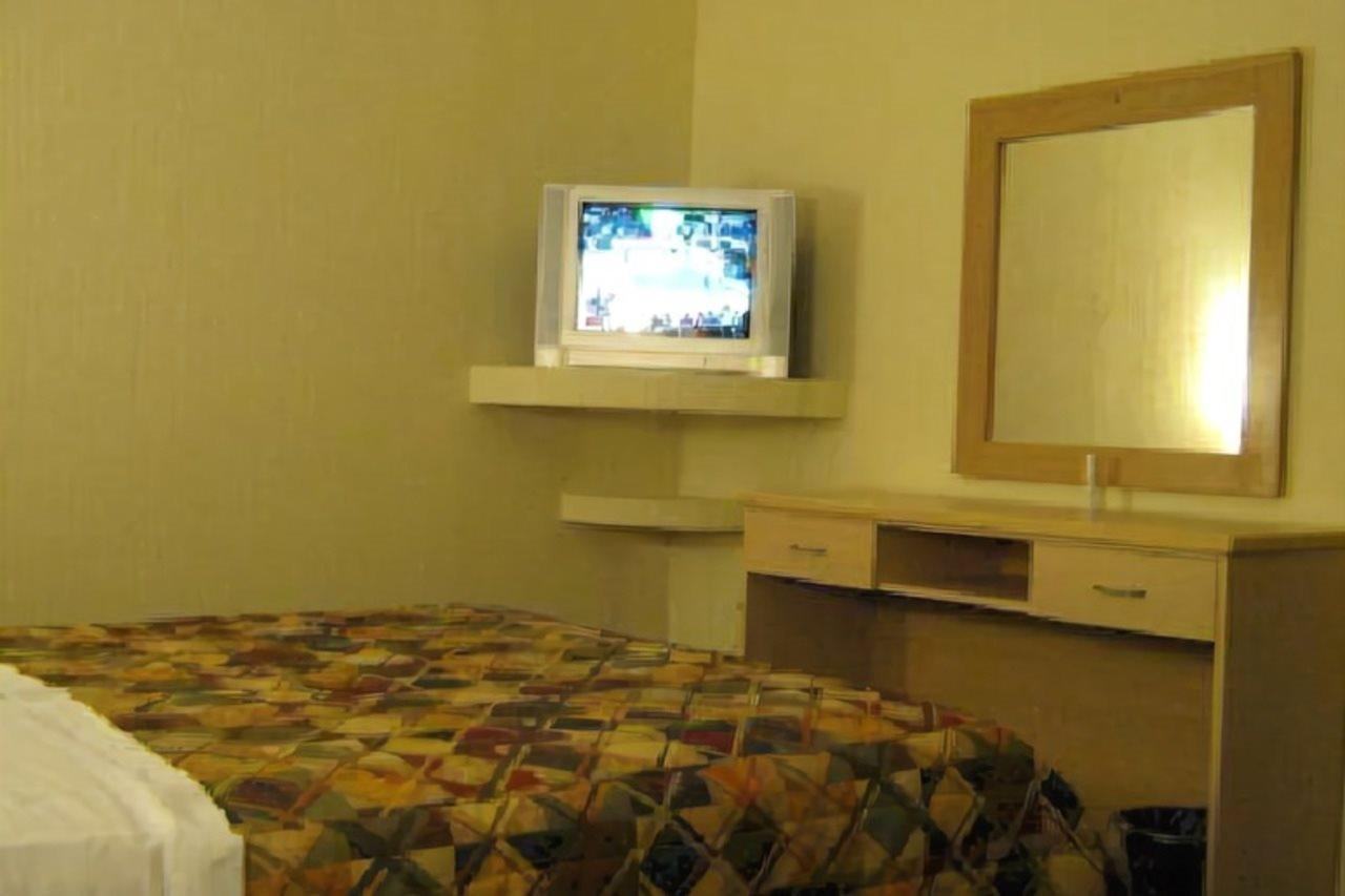 Hotel Castilla Y Leon Guadalajara Eksteriør billede