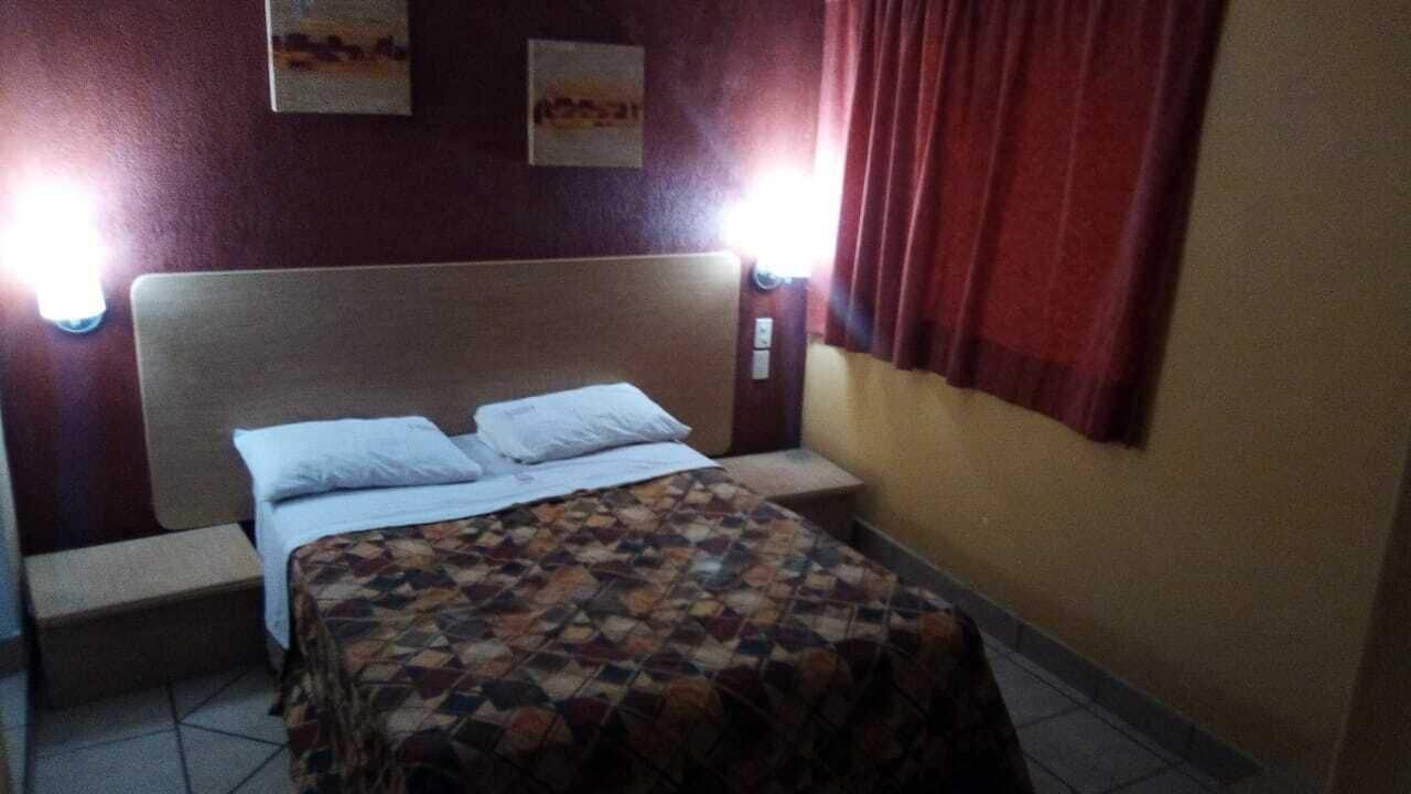 Hotel Castilla Y Leon Guadalajara Eksteriør billede